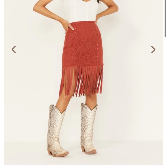 Idyllwind Dresses & Skirts - 𝅺IDYLLWIND Crochet Lightning Fringe Skirt